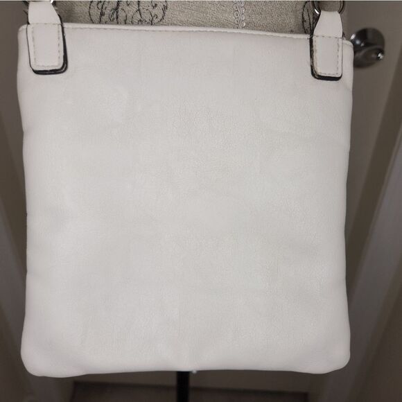 White multi pocket mini purse - Picture 4 of 13